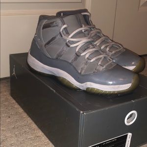 Air Jordan retro 11 “Cool Grey” sz 8.5
